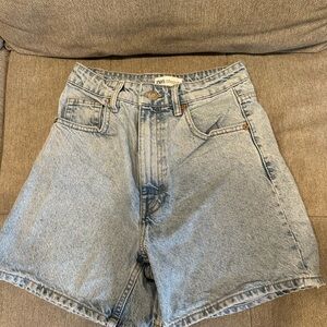 Zara High-Waisted Light Wash Denim Shorts